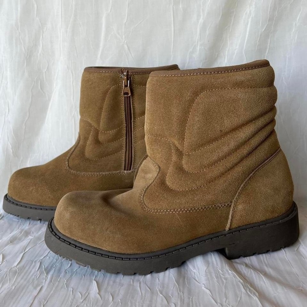 Vintage Y2k Route 77 suede boots tan size 6.5